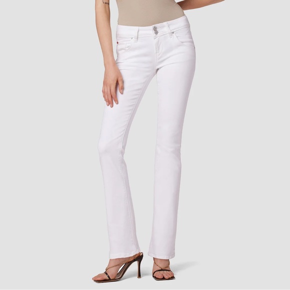 HUDSON white jeans w/back pocket flap. RN#107906 CA#00635. Bootcut, stretch. - Picture 2 of 10